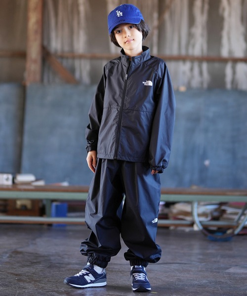 THE NORTH FACE(ザノースフェイス)の「THE NORTH FACE ザ・ノース・フェイス ワイドシルエット ジャケット NPJ22602(その他アウター・キッズ・ブラック/ダークグリーン・130cm/140cm/150cm/160cm)」の8枚目の写真