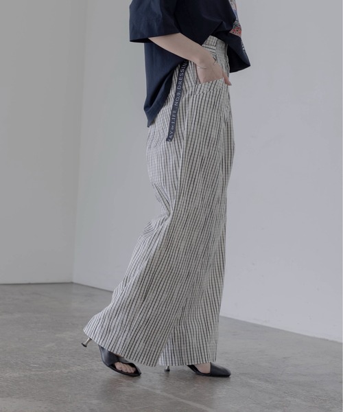 新品　今季　エイミーロウ　ロゴテープベルべットタックワイドパンツ ロゴテープ ベルトタックワイドパンツ Eimee Law│Eimee Law & LHELBIE
