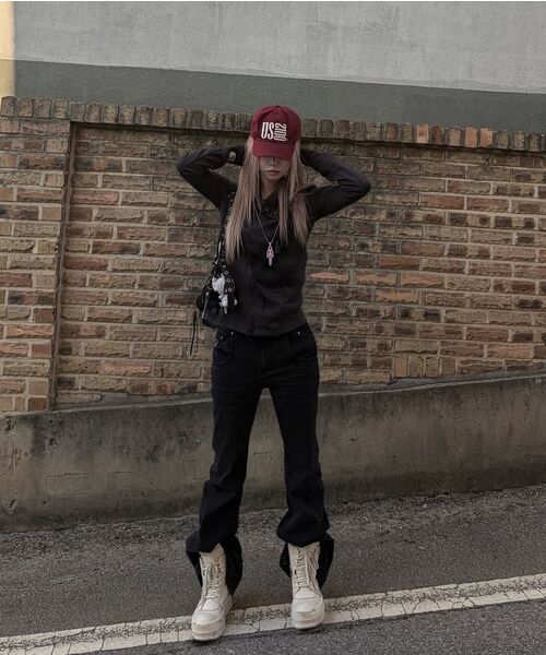 OPUS 0012（オーパス0012）の「Op. 09 WICKED SLIM FLARE DENIM PANTS D/GRAY（デニムパンツ・レディース・その他・S/M）」の6枚目の写真