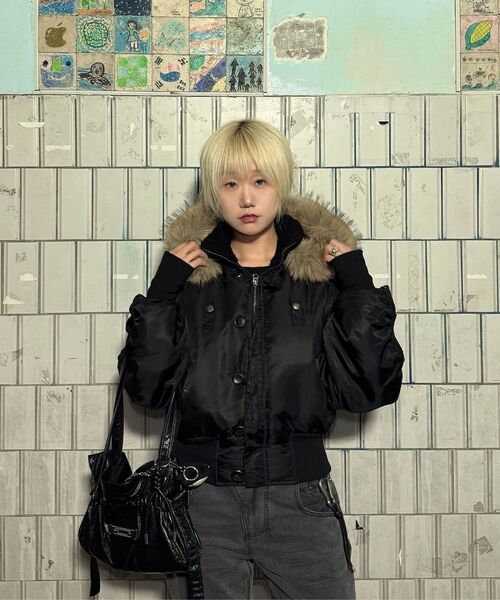OPUS 0012（オーパス0012）の「Op. 09 WICKED SLIM FLARE DENIM PANTS D/GRAY（デニムパンツ・レディース・その他・S/M）」の8枚目の写真