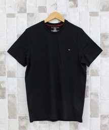 TOMMY HILFIGER（トミーヒルフィガー）の「ワンポイント刺繍 クルーネックTシャツ CORE FLAG CREW（Tシャツ/カットソー）」