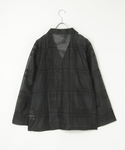 notch.（ノッチ）の「パッチワーク風刺繍シャツ（シャツ/ブラウス・レディース・オフホワイト/ブラック・M）」の5枚目の写真