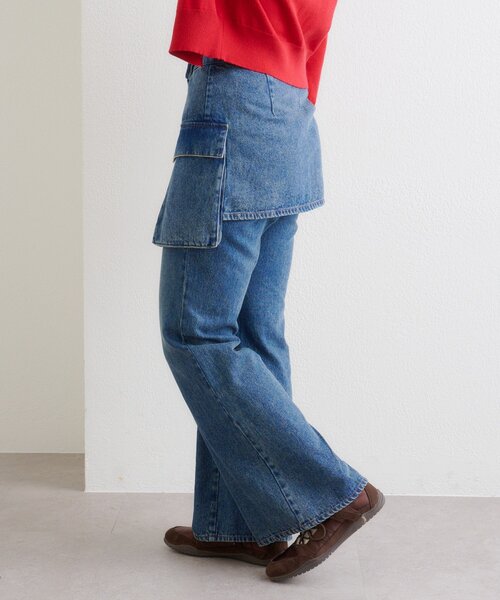 w closet（ダブルクローゼット）の「ポケットベルト付きフレアデニム（デニムパンツ・レディース・ブルー/ブラック/インディゴブルー・SMALL/MEDIUM）」の12枚目の写真