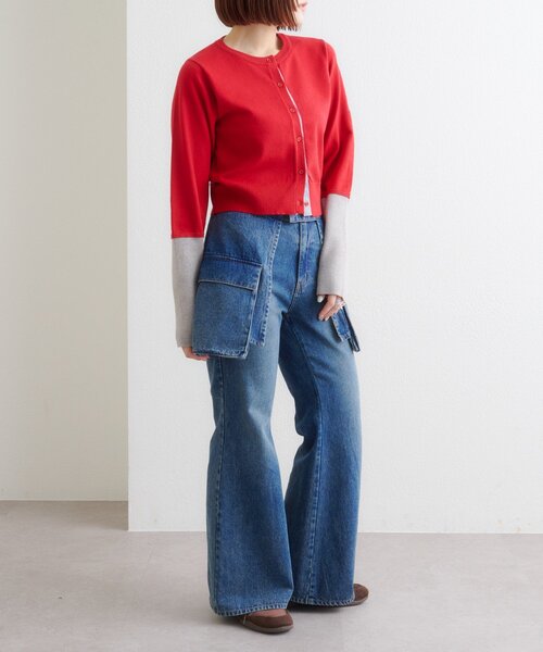 w closet（ダブルクローゼット）の「ポケットベルト付きフレアデニム（デニムパンツ・レディース・ブルー/ブラック/インディゴブルー・SMALL/MEDIUM）」の18枚目の写真