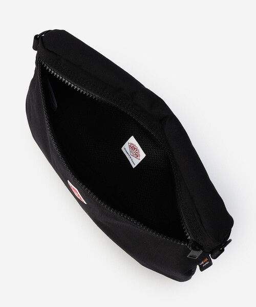 DANTON(ダントン)の「DANTON | コーデュラナイロン ショルダーポーチ PALAIS GARNIER UNISEX(ショルダーバッグ・レディース・ブラック/ブルー系その他5・-)」の11枚目の写真