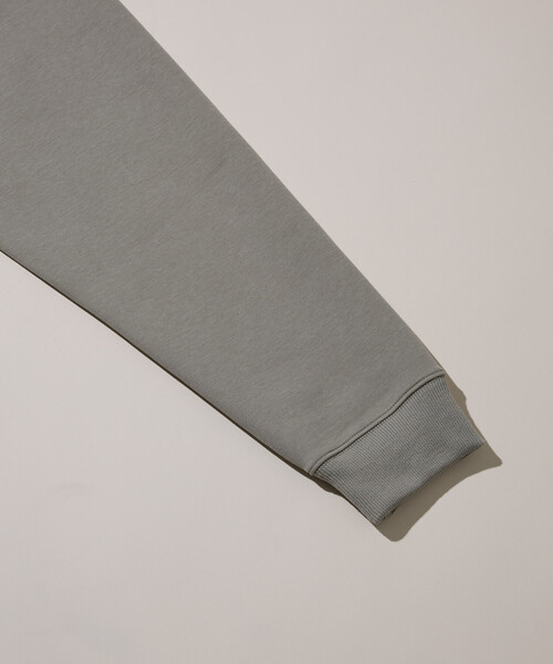 FREAK'S STORE（フリークスストア）の「ビッグシルエット ダンボール ワンポイントロゴ スナップボタン スピンドル スウェットカーディガン（カーディガン/ボレロ・メンズ・その他9/チャコールグレー/オリーブ/ブラック/ライトグレー/ブラウン/ベージュ・LARGE/SMALL/MEDIUM）」の14枚目の写真