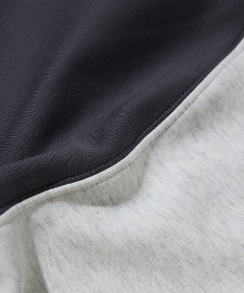 FREAK'S STORE（フリークスストア）の「ビッグシルエット ダンボール ワンポイントロゴ スナップボタン スピンドル スウェットカーディガン（カーディガン/ボレロ・メンズ・その他9/チャコールグレー/オリーブ/ブラック/ライトグレー/ブラウン/ベージュ・LARGE/SMALL/MEDIUM）」の22枚目の写真