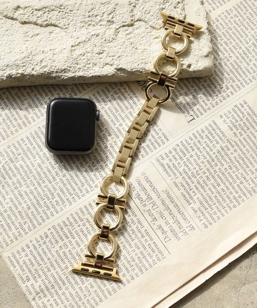 styiro(スタイロ)の「【パチっと外すだけ】Apple Watch Band メタルチェーン / 中折れクラスプ式(デジタル腕時計・レディース・プラチナム/ゴールド/ブラック/シルバー・42mm/38mm)」の17枚目の写真