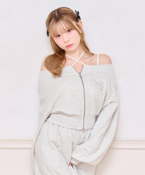 apres jour(アプレジュール)の「【セット着用可能】オフショルジップスウェット(スウェット・レディース・ブラック/オートミール/ピンク・X-LARGE/フリー)」の2枚目の写真