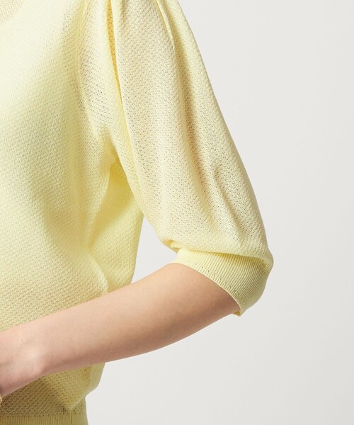 green label relaxing（グリーンレーベルリラクシング）の「ハニカム タック スリーブ プルオーバー ニット（ニット/セーター・レディース・ライトグレー/ライトブルー/ダークブラウン/イエロー・FREE）」の6枚目の写真