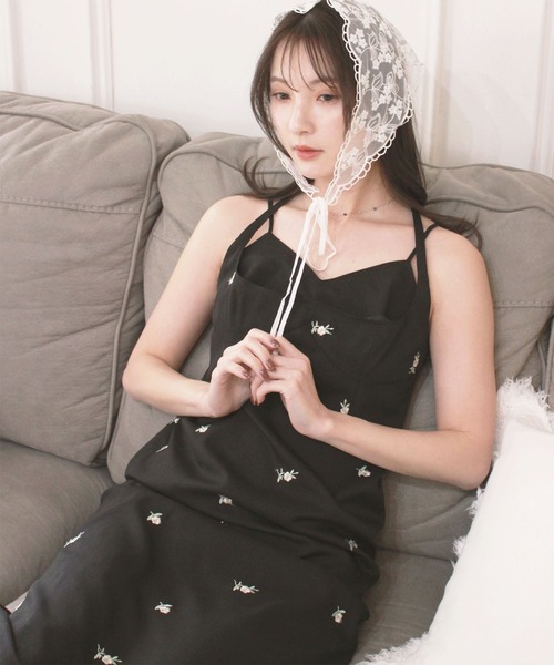 Reurie'（レウリィ）の「オリジナルレイヤードワンピース / キャミワンピ ノースリーブ ビスチェ きれいめ フェミニン 大人カジュアル オケージョン お呼ばれコーデ セットアップ着用可能（ワンピース・レディース・グレー/ブラック/アイボリー・SMALL/MEDIUM）」の4枚目の写真