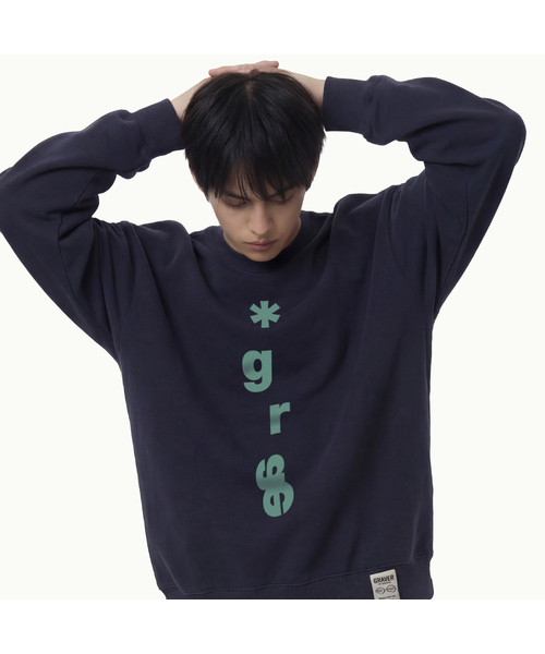 GRAVER（グレーバー）の「[ユニセックス]GRAE-S バーティカル スウェットシャツ_4カラー（スウェット・レディース・ブラック/ホワイト/ダークブラウン/ネイビー・LARGE/MEDIUM/SMALL）」の4枚目の写真