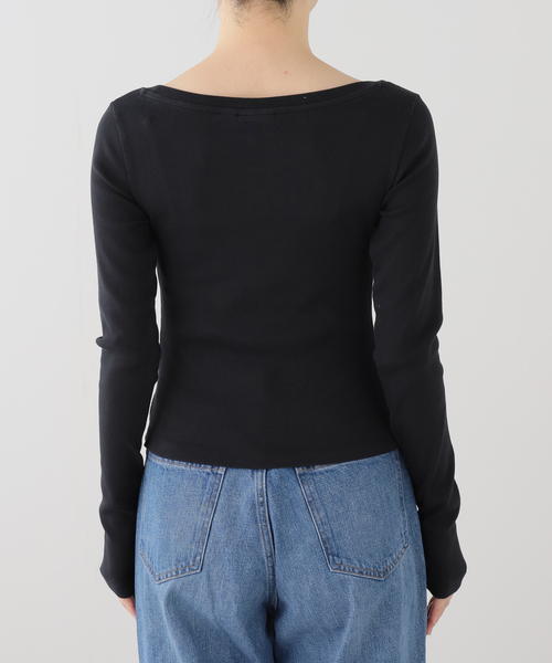 GUESS ORIGINALS（ゲスオリジナルズ）の「GUESS Originals/ゲス オリジナルス GO LS BOAT NECK RIB TOP（Tシャツ/カットソー・レディース・ブラック/アイボリー・SMALL/MEDIUM）」の11枚目の写真