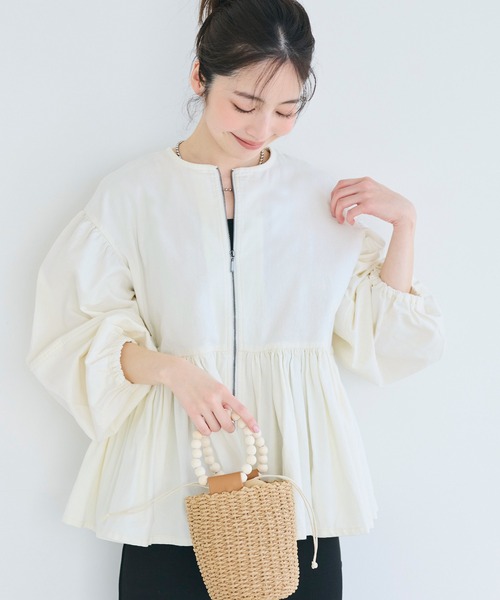 coca(coca)(コカ)の「【WEB限定セール】デニムギャザーアウター(デニムジャケット・レディース・ホワイト/ブルー・M/L)」の8枚目の写真