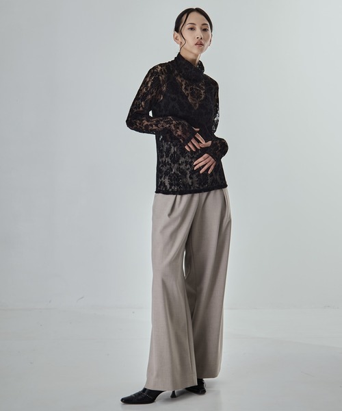 STUDIOUS（ステュディオス）の「【STUDIOUS/ステュディオス】Stretch Flocky Lace Top/ストレッチレーストップ（シャツ/ブラウス・レディース・ライトベージュ/ブラック/ラベンダー・FREE）」の6枚目の写真