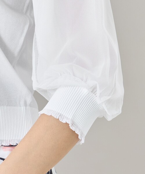 TO BE CHIC(トゥー ビー シック)の「ジュエルチューリップ刺しゅう プルオーバー(Tシャツ/カットソー・レディース・オフホワイト/ブラック・40)」の9枚目の写真