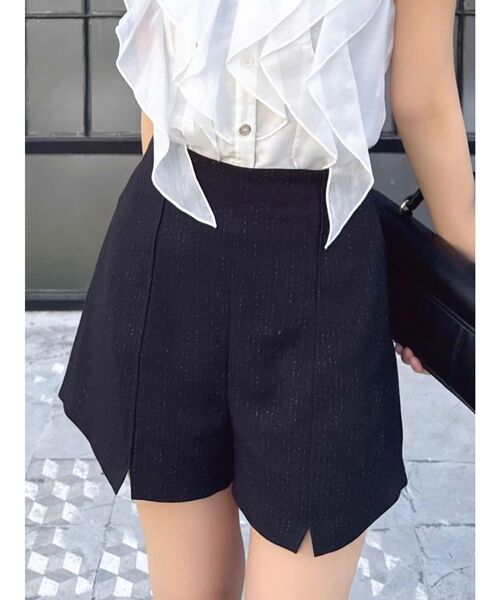 dazzlin(ダズリン)の「ミニスリットコンパクトショートパンツ(その他パンツ・レディース・チャコールグレー/ブラック・MEDIUM/SMALL)」の2枚目の写真