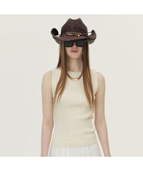 KUME(クメ)の「Ribbed Pleated Sleeveless Sweater, Ivory(Tシャツ/カットソー・レディース・その他・SMALL/MEDIUM/LARGE)」の1枚目の写真