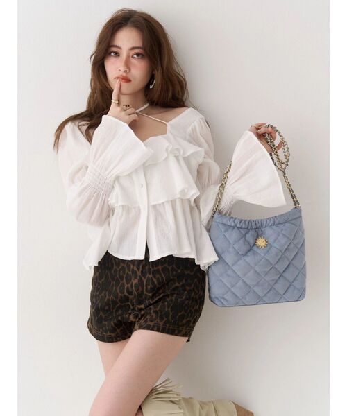 EVRIS（エヴリス）の「【500mlペットボトル収納可】フェイクスウェードキルティングショルダーBAG（ショルダーバッグ・レディース・キャメル/ホワイト/ブルー・FREE）」の10枚目の写真