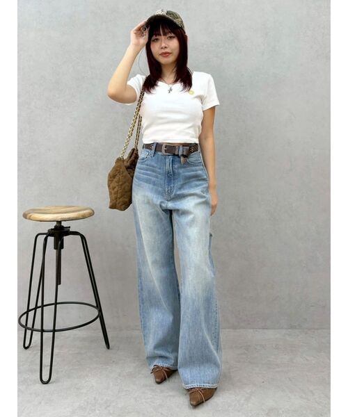 EVRIS（エヴリス）の「【500mlペットボトル収納可】フェイクスウェードキルティングショルダーBAG（ショルダーバッグ・レディース・キャメル/ホワイト/ブルー・FREE）」の16枚目の写真