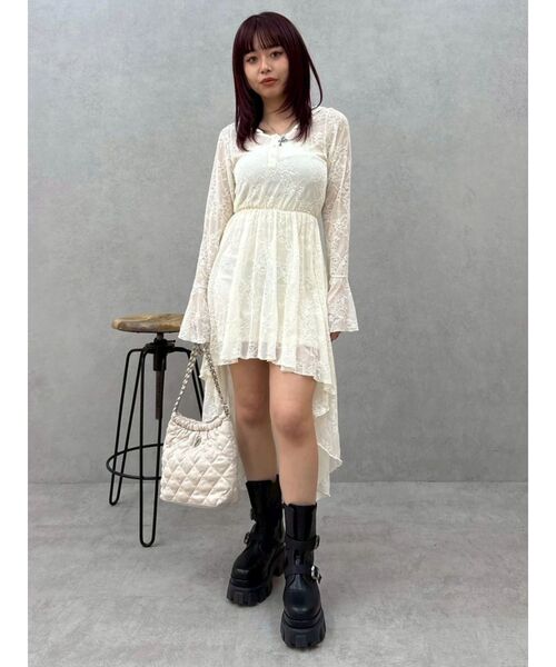 EVRIS（エヴリス）の「【500mlペットボトル収納可】フェイクスウェードキルティングショルダーBAG（ショルダーバッグ・レディース・キャメル/ホワイト/ブルー・FREE）」の21枚目の写真