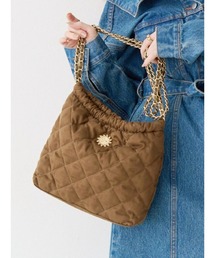 【500mlペットボトル収納可】フェイクスウェードキルティングショルダーBAG