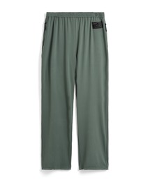 TAION（タイオン）の「【TAION(タイオン)】〈ウィメンズ〉ベーシックスポーツ UV 高反発ストレッチ パンツ（その他パンツ）」