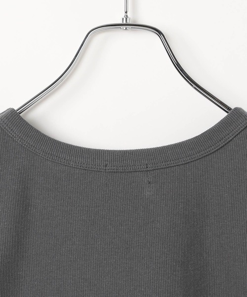 LEPSIM(レプシィム)の「機能付きノースリタンク 639407(タンクトップ・レディース・キャメル/オフホワイト/グレー/ライトグレー・FREE)」の10枚目の写真