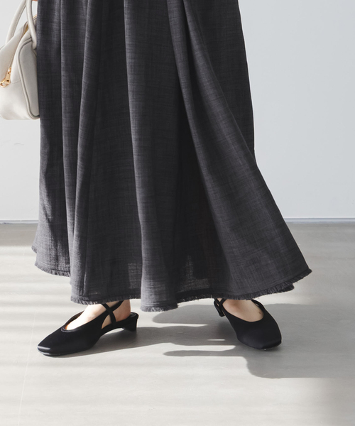 Noble（ノーブル）の「《追加・新色》フロントジップドッキングワンピース（ワンピース・レディース・チャコールグレー/キャメル/ベージュ・36/38）」の6枚目の写真