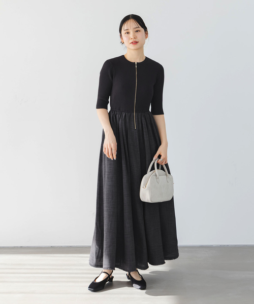 Noble（ノーブル）の「《追加・新色》フロントジップドッキングワンピース（ワンピース・レディース・チャコールグレー/キャメル/ベージュ・36/38）」の11枚目の写真