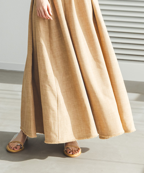 Noble（ノーブル）の「《追加・新色》フロントジップドッキングワンピース（ワンピース・レディース・チャコールグレー/キャメル/ベージュ・36/38）」の16枚目の写真