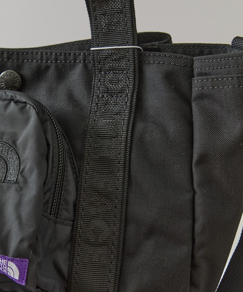 THE NORTH FACE PURPLE LABEL（ザ ノースフェイス パープルレーベル）の「【THE NORTH FACE Purple Label】CORDURA Nylon Shoulder Tote Bag（ショルダーバッグ・メンズ・ブラック/グレー・FREE）」の4枚目の写真
