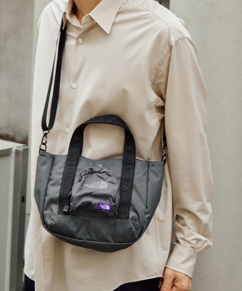 THE NORTH FACE PURPLE LABEL(ザ ノースフェイス パープルレーベル)の「【THE NORTH FACE Purple Label/ザ・ノースフェイスパープルレーベル】CORDURA Nylon Shoulder Tote Bag(ショルダーバッグ・メンズ・ブラック/グレー・FREE)」の17枚目の写真