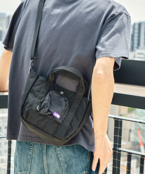 THE NORTH FACE PURPLE LABEL(ザ ノースフェイス パープルレーベル)の「【THE NORTH FACE Purple Label/ザ・ノースフェイスパープルレーベル】CORDURA Nylon Shoulder Tote Bag(ショルダーバッグ・メンズ・ブラック/グレー・FREE)」の15枚目の写真