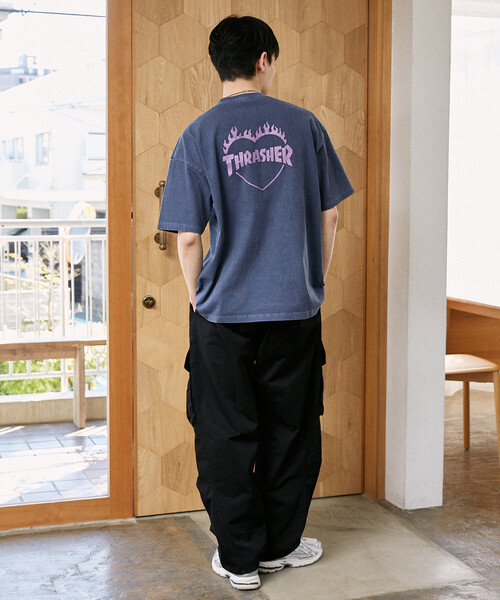FREAK'S STORE(フリークスストア)の「THRASHER × PUBLUX/スラッシャー 別注 バックプリント ハート ロゴTシャツ 限定展開(Tシャツ/カットソー・メンズ・ブラック/ピンク/ホワイト/ネイビー・LARGE/MEDIUM/SMALL)」の17枚目の写真