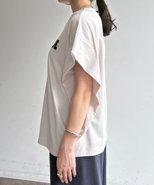 DouDou（ドゥドゥ）の「袖タックフレンチメタリックロゴTEE（Tシャツ/カットソー・レディース・ホワイト系その他/オフホワイト/チャコールグレー・FREE）」の22枚目の写真