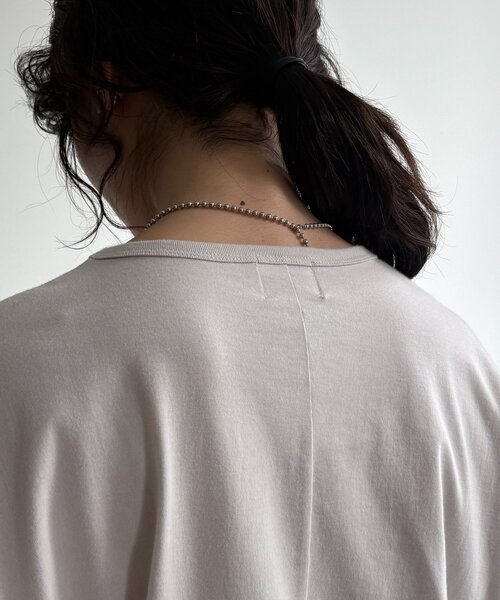 DouDou（ドゥドゥ）の「袖タックフレンチメタリックロゴTEE（Tシャツ/カットソー・レディース・ホワイト系その他/オフホワイト/チャコールグレー・FREE）」の20枚目の写真