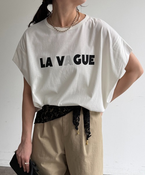 DouDou（ドゥドゥ）の「袖タックフレンチメタリックロゴTEE（Tシャツ/カットソー・レディース・ホワイト系その他/オフホワイト/チャコールグレー・FREE）」の9枚目の写真
