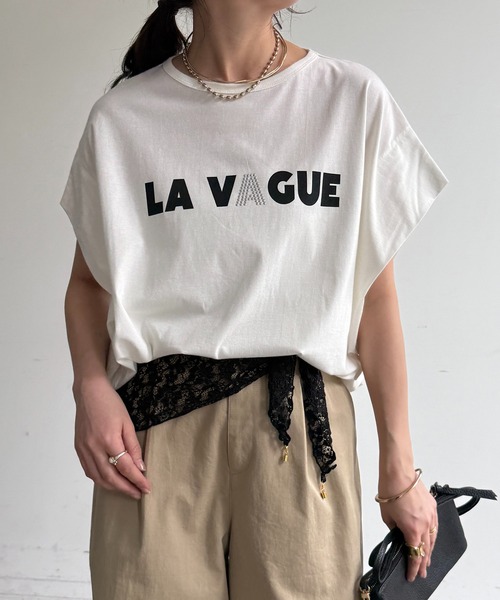 DouDou（ドゥドゥ）の「袖タックフレンチメタリックロゴTEE（Tシャツ/カットソー・レディース・ホワイト系その他/オフホワイト/チャコールグレー・FREE）」の10枚目の写真