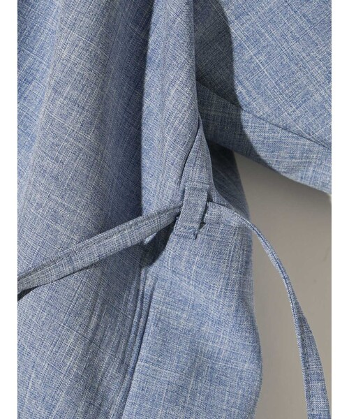 MIDIUMISOLID(ミディウミソリッド)の「MIDIUMISOLID for Ladies ノーカラードローストリングシャツ(シャツ/ブラウス・レディース・ブラック/ネイビー/ライトグレー・FREE)」の7枚目の写真