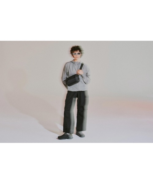 Aer(エアー)の「AER Day Sling 4 X-Pac / AER-29072(ショルダーバッグ・メンズ・ブラック・FREE)」の18枚目の写真