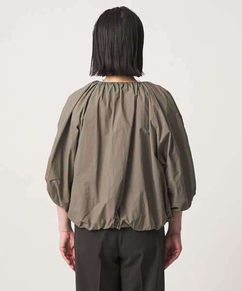 A DAY IN THE LIFE UNITED ARROWS（アデイインザライフユナイテッドアローズ）の「バルーンブルゾン 6分袖＜A DAY IN THE LIFE＞（ブルゾン・レディース・ナチュラル/ダークグレー/オリーブ・FREE）」の15枚目の写真