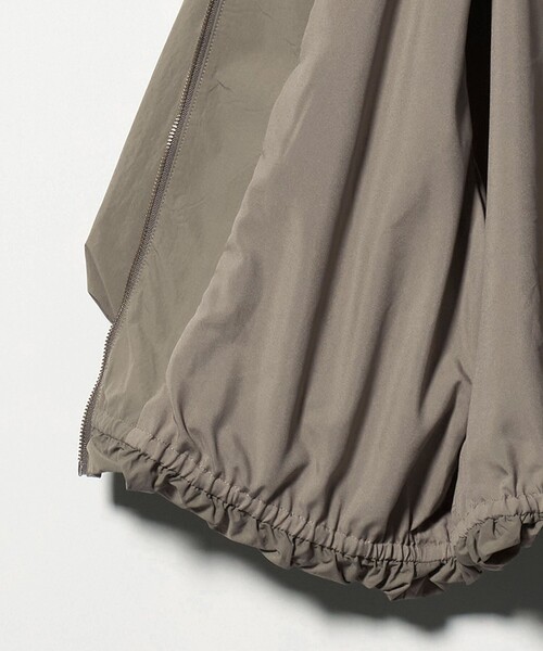 A DAY IN THE LIFE UNITED ARROWS（アデイインザライフユナイテッドアローズ）の「バルーンブルゾン 6分袖＜A DAY IN THE LIFE＞（ブルゾン・レディース・ナチュラル/ダークグレー/オリーブ・FREE）」の8枚目の写真
