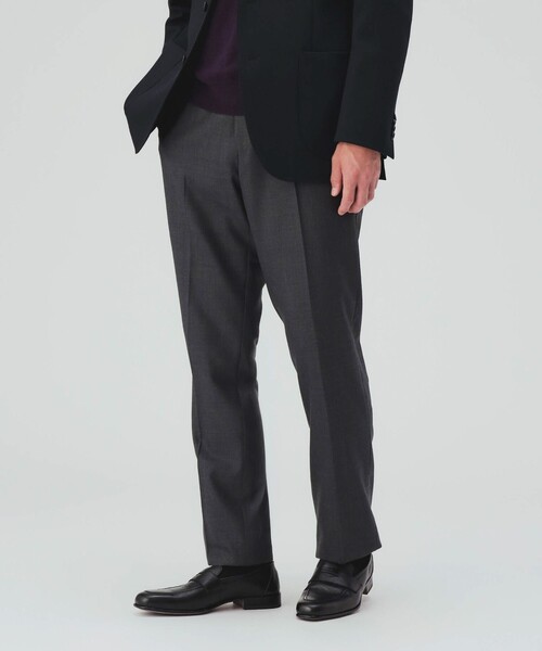 BEAMS HEART(ビームスハート)の「ストレッチ サージ ノープリーツ スラックス(チノパンツ・メンズ・チャコールグレー・SMALL/MEDIUM/LARGE/X-LARGE)」の1枚目の写真