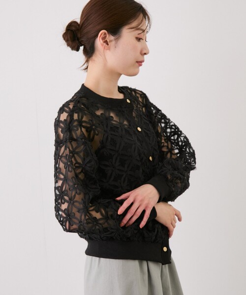 Jayro(ジャイロ)の「フラワー刺繍シアーブルゾン(ブルゾン・レディース・ブラック/ホワイト系その他2/ホワイト・FREE)」の5枚目の写真