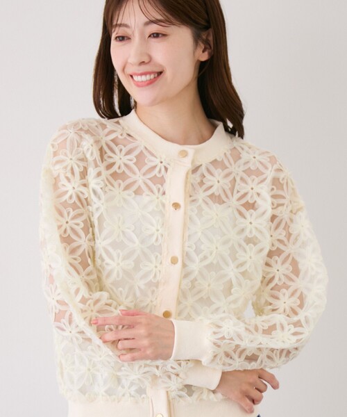 Jayro(ジャイロ)の「フラワー刺繍シアーブルゾン(ブルゾン・レディース・ブラック/ホワイト系その他2/ホワイト・FREE)」の16枚目の写真