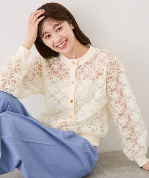 Jayro(ジャイロ)の「フラワー刺繍シアーブルゾン(ブルゾン・レディース・ブラック/ホワイト系その他2/ホワイト・FREE)」の1枚目の写真