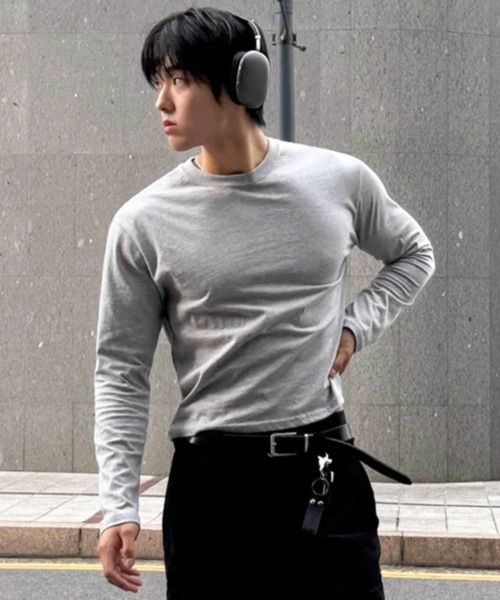 NOWLE(ノウル)の「【NOWLE】タイトフィット エッセンシャル クルーネック ボックス ロンT(Tシャツ/カットソー・メンズ・グレー/ブラック・MEDIUM/LARGE/X-LARGE/SMALL)」の3枚目の写真