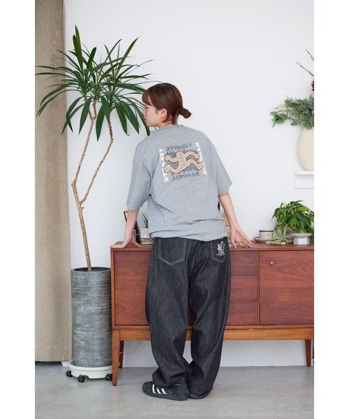 AIRWALK(エアウォーク)の「【AIRWALK/エアウォーク】バックプリントTシャツ メンズ/バックプリント/カジュアル/ストリート(Tシャツ/カットソー・メンズ・パープル/ホワイト/杢グレー/ブラック・MEDIUM/LARGE/X-LARGE)」の3枚目の写真