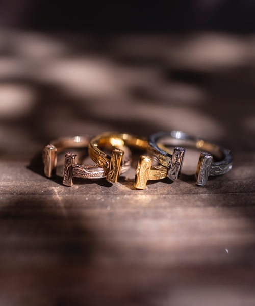 IRIEBEACH(アイリービーチ)の「Double T ring/【ハワイアンジュエリー】【サージカルステンレス】【金属アレルギー対応】【IRIEBEACH / アイリービーチ】つけっぱなしOK(リング・レディース・シルバー/ピンク/ゴールド・9号/11号/13号/7号/15号/17号/19号/21号)」の1枚目の写真